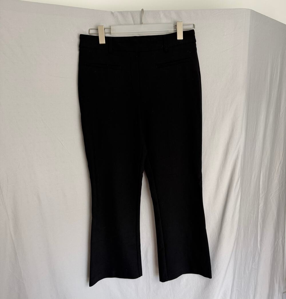 Rachel Zoe Black Pull on Pants Stretchy Cropped Leg 8 Careerwear